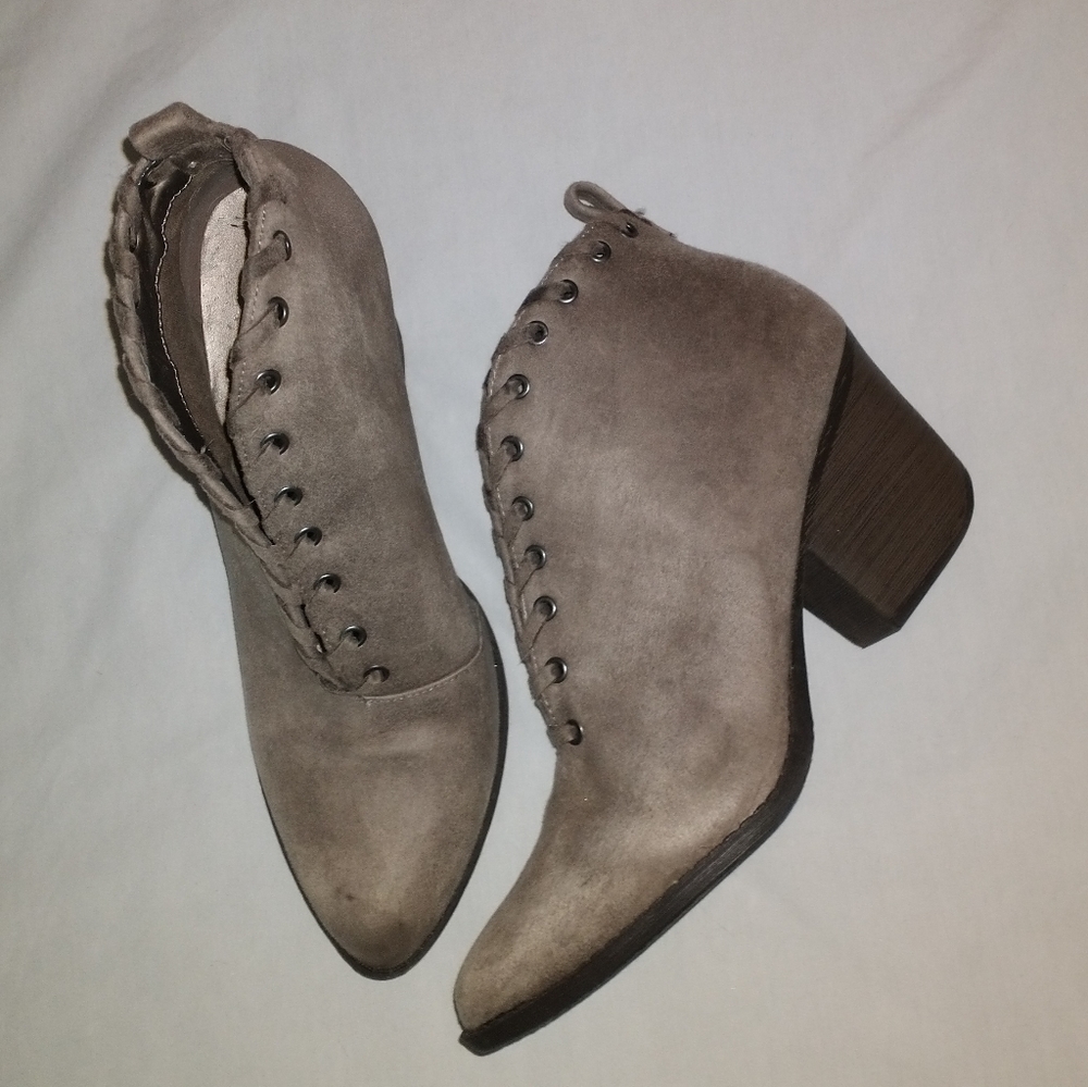 Matisse Coconuts booties size 7.5